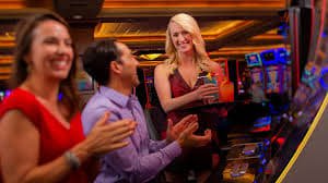 MC899 Jackpot Slots တွင် ကြီးမားသော ဆုများ ရနိုင်ချေ မြင့်မားသော game screen